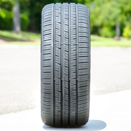 245/30ZR20 ROADTRACK TERRENA UHP 97W XL M+S 420-A-A 50K + ROAD HAZARD