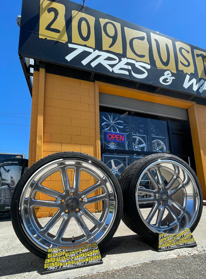 (SET OF 4) 22'' US MAGS BULLET U130 22X9 22X11 5X127 OBS CHEVY 1500 C-10 WHEELS AND TIRES