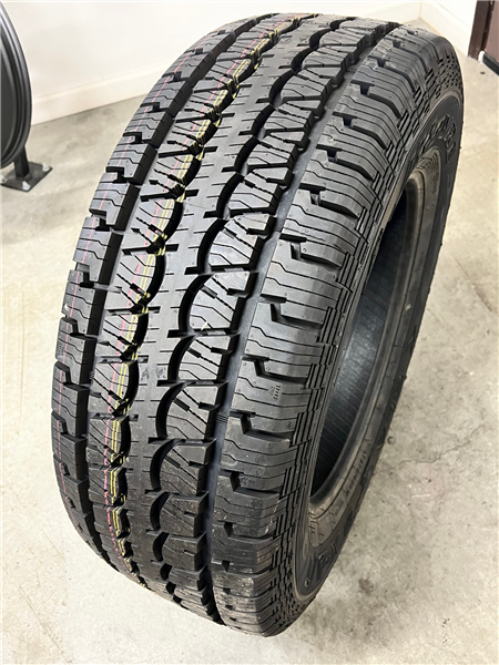 LT275/65R18 10PR JK TYRE BLAZZE X-AT 123/120S BSW