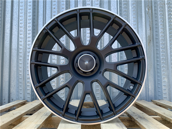 MB-8 v2 MATTE BLACK/MACHINE TIP 19X9.5 5X112 +35 +66.6 *AW*
