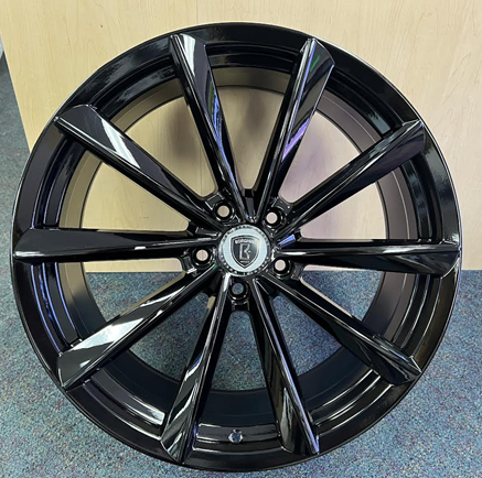 BORGHINI B98-M 20X8.5+35 5X114.3 C.B-73.1 B ALL BLACK