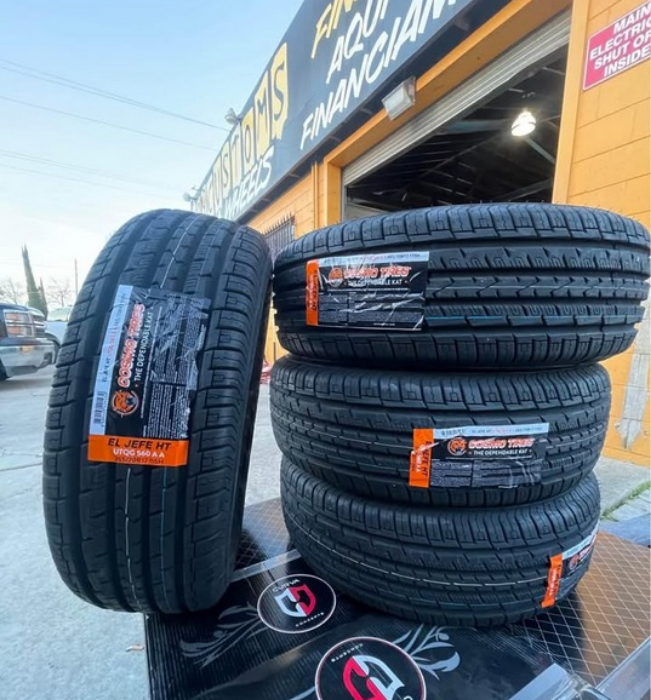 215/70R16 COSMO EL JEFE H/T 100H 560-A-A 55K+ ROAD HAZARD