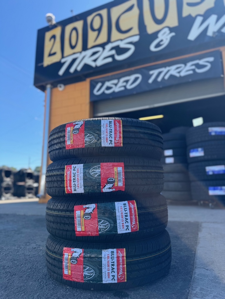 215/65R16 ARMSTRONG BLU-TRAC PC 102H XL 700-A-A 85K+ ROAD HAZARD
