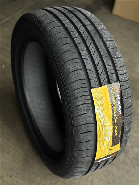 215/55R17 HEADWAY HIGH PERFORMANCE HH316 94V **500AA**