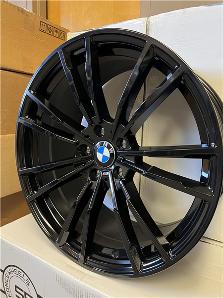 543 20X9.5 5X120 +40 CB72.6 GLOSS BLACK ** BMW REPLICA**
