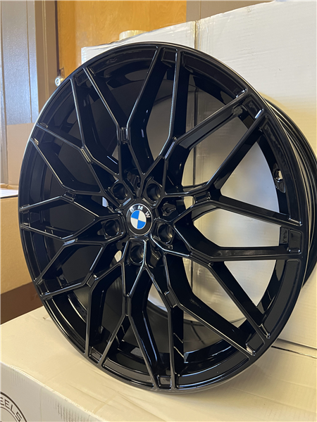 872 20X9.5 5X120 +40 CB72.6 GLOSS BLACK ** BMW REPLICA**