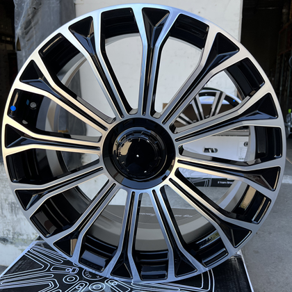 CYBER FORGED-CF324 GLOSS BLACK/MACHINE FACE 20X9.5 5X112 +43 +66.45
