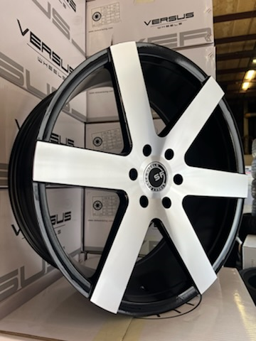 STREET FORCE SF054 22X9 6X139.7 Gloss Black/Machined Face +30 C.B-78.1