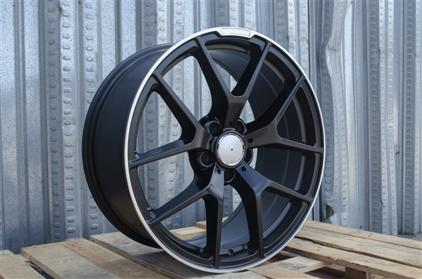 MB1 MATTE BLACK/MACHINE TIP 18X9.5 5X112 +38 +66.6 *USED* *AW*