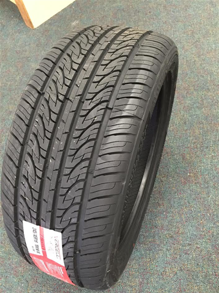 235/30R22 VERCELLI STRADA II 90W XL 500 A-A+ROAD HAZARD