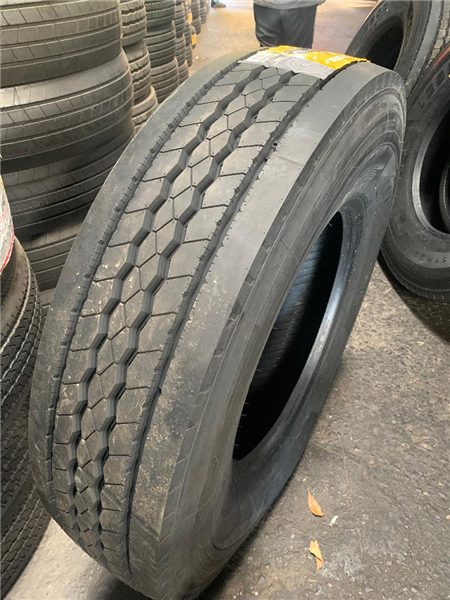 225/70R19.5 14PR LAND GOLDEN LG900 **A/P** STEER