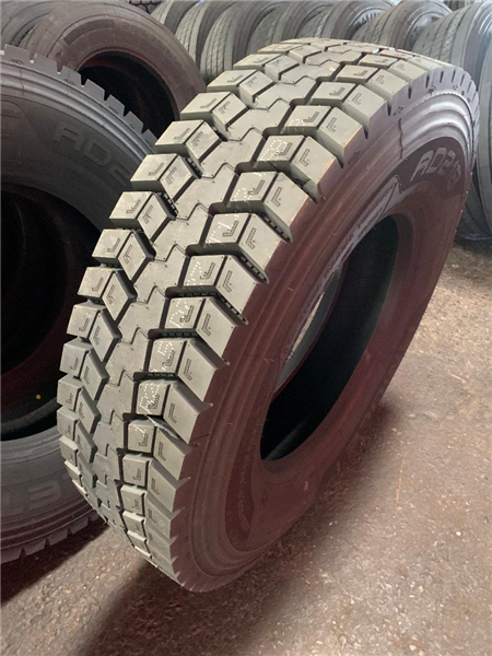 11R22.5/16 AMULET AD218 OPEN SOULDER DRIVE 148/145 16PLY