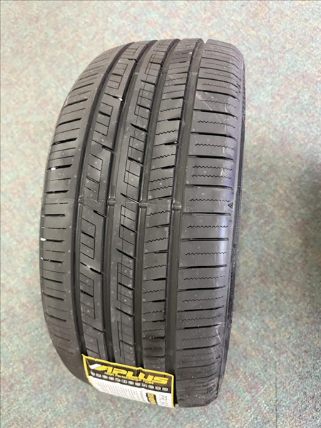 235/55R20 APLUS PRO RACING 102W ***420AA***45K*** + ROAD HAZARD