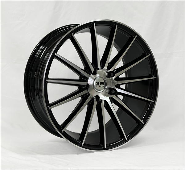 XM STREET XM-810 18X8+35 5X112 C.B 66.60 BLACK MACHINE FACE