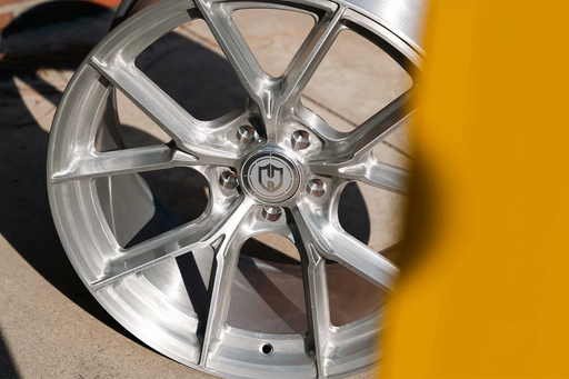 [CFF70-1990BLNK2873BC] CFF70 19x9 Blank 28 73.1 Brushed Clear Coat