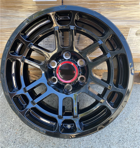 [TR6GB1752+5] TR-6 GLOSS BLACK 17X8.0 6X5.5 +5 +106.1 *AW*