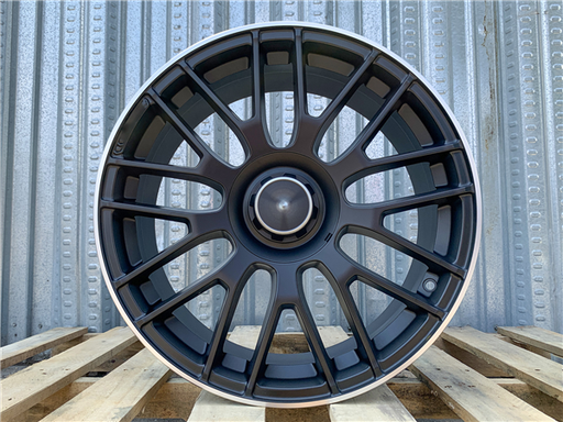 [MB8MBMT1925+35-2] MB-8 v2 MATTE BLACK/MACHINE TIP 19X9.5 5X112 +35 +66.6 *AW*