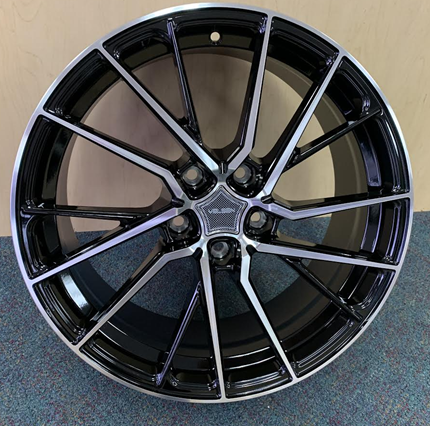 [VE5821806B+M] VELSEN WHEEL 582-M 18X8+38 5X114.3 C.B-73.1 B+M