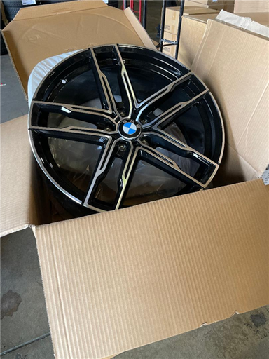 [T846208512BMF] BMW REPLICA T846 20X8.5 5X120 +35MM 72.6 GLOSS BLACK MACHINED FACE