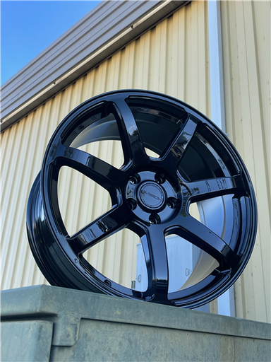 [18851JA] IVISION JAPAN 18X8 5X112 +35MM 66.6 GLOSS BLACK **FLOW FORM**