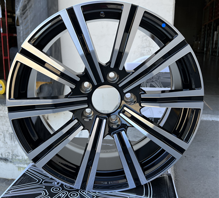 [CF202GBMF2162+30] CYBER FORGED-CF202 GLOSS BLACK/MACHINE FACE 21X9.0 5X150 +30 +110.0