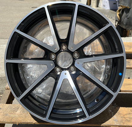 [CF325GBMF2025+43] CYBER FORGED-CF325 GLOSS BLACK/MACHINE FACE 20X9.5 5X112 +43 +66.45 **NO CENTER CAPS**