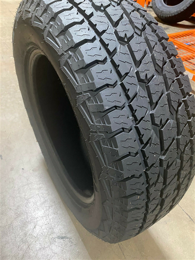 [DAT028] LT235/80R17 LANDSPIDER WILDTRAXX A/T 120/117S 10PLY RWL