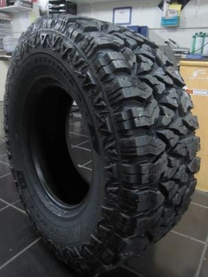 [357012294-OLD] LT285/60R20 FIERCE ATTITUDE M/T 125/112Q 10 PLY *MADE BY GOODYEAR*