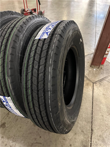 [100VH0120] 295/75R22.5/14 HIFLY HH111 144/141M *STEER* 14PLY
