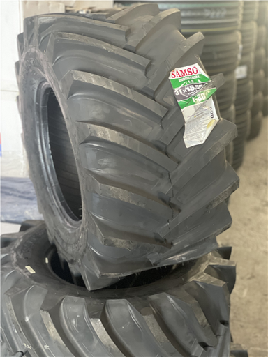 [590102] 31X15.50-15/12 SAMSON BACKHOE I-3D 13/G1 TRACTION IMP
