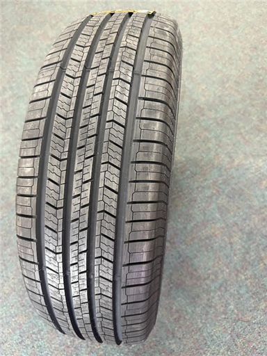 [20000227] 215/60R17 APLUS PERFORMANCE SUV/CUV HT1 96V M+S 620AA**55K**+ROAD HAZARD