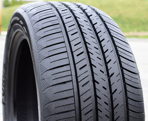 [221017362] 245/50R18 Atlas Tire Force UHP 100Y, XL High Performance All Season 520AAA