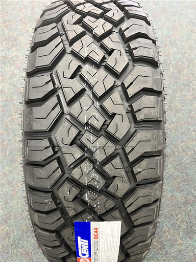 [T2657017DCE-DC44-RT-LT] LT265/70R17 DCENTI DC44 R/T 10PLY 123/120Q