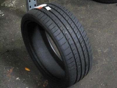 [2453520DCENTI] 245/35R20 DCENTI D6000 95W XL